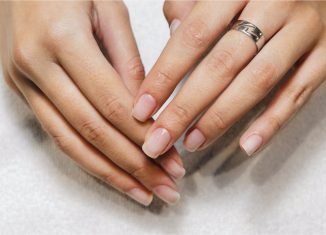 HOW TO TAKE CARE OF YOUR NAILS AT HOME?